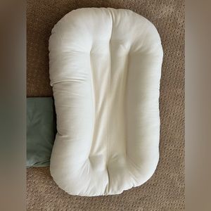 Snuggle Me Organic Infant Lounger